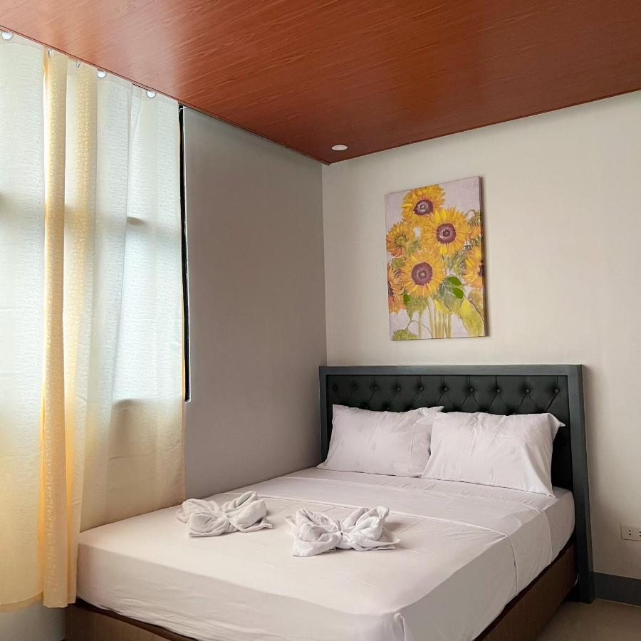 Icon Venue And Suites General Santos City Экстерьер фото